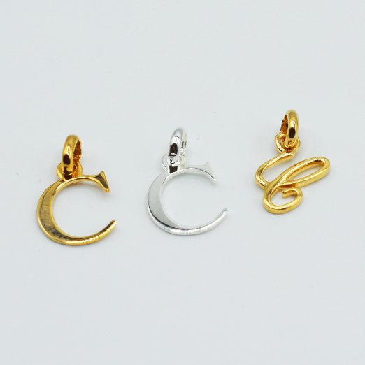 C - Pendentif Lettres Alphabétiques (Argent 925 ou Plaqué Or)