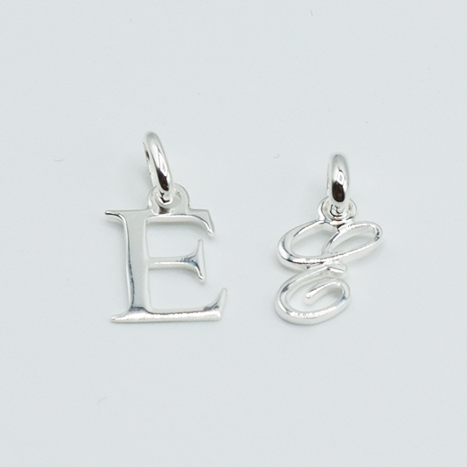 E - Pendentif Lettres Alphabétiques (Argent 925 ou Plaqué Or)