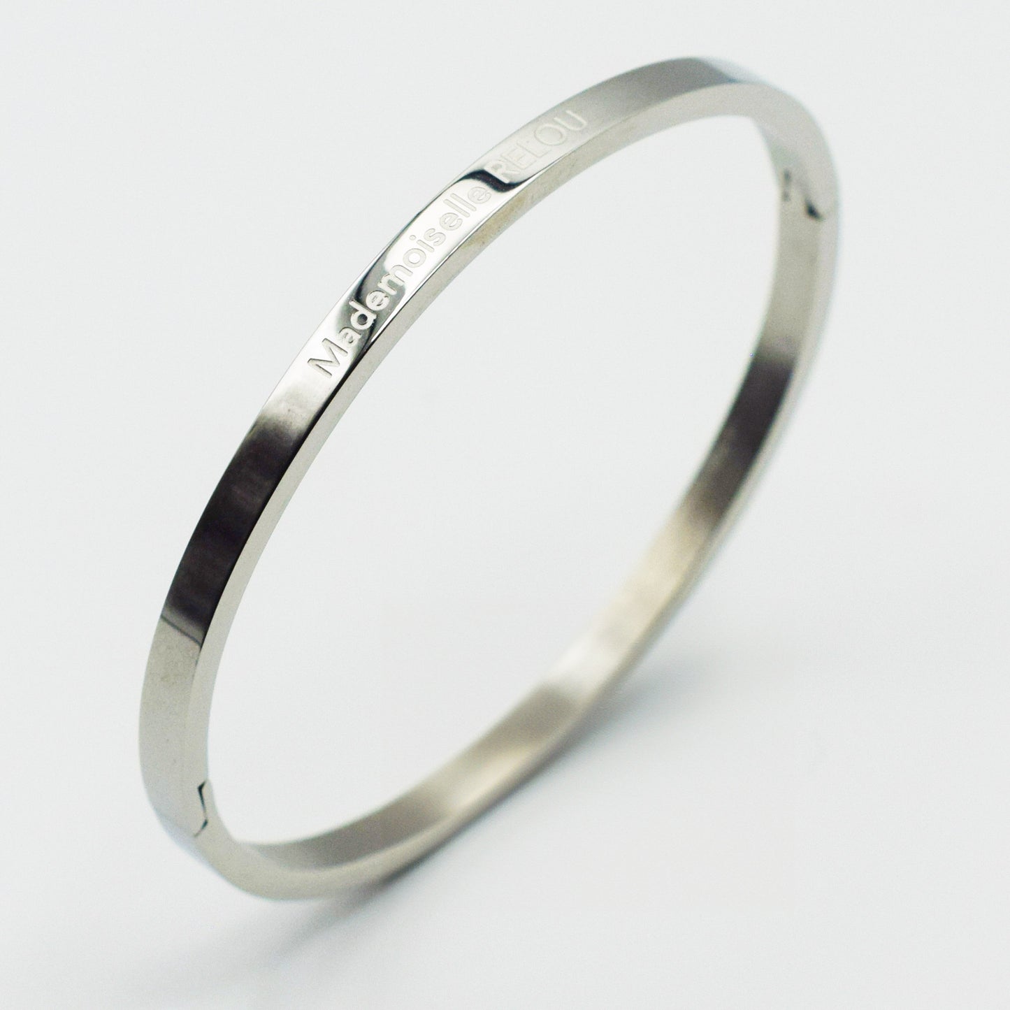 ACIER INOXYDABLE - Bracelet jonc FIN gravé "Mademoiselle Relou"