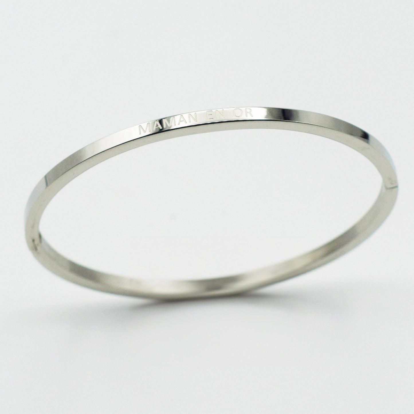 ACIER INOXYDABLE - Bracelet jonc gravé "Maman en Or"