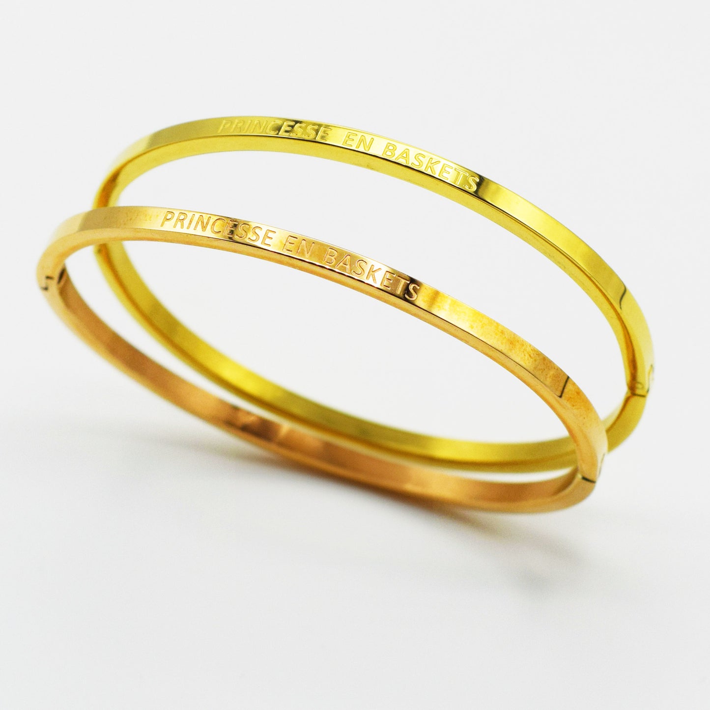 ACIER INOXYDABLE - Bracelet jonc gravé "Princesse En Baskets"