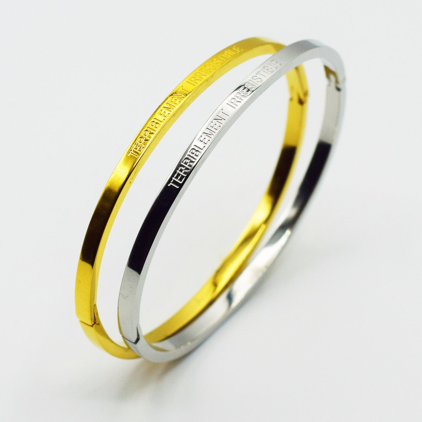 ACIER INOXYDABLE - Bracelet Jonc à Message "TERRIBLEMENT IRRÉSISTIBLE"