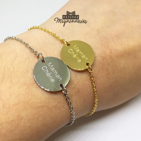 ACIER INOXYDABLE - Bracelet médaillon gravé "MAMAN CHÉRIE"