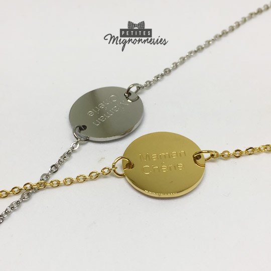 ACIER INOXYDABLE - Bracelet médaillon gravé "MAMAN CHÉRIE"