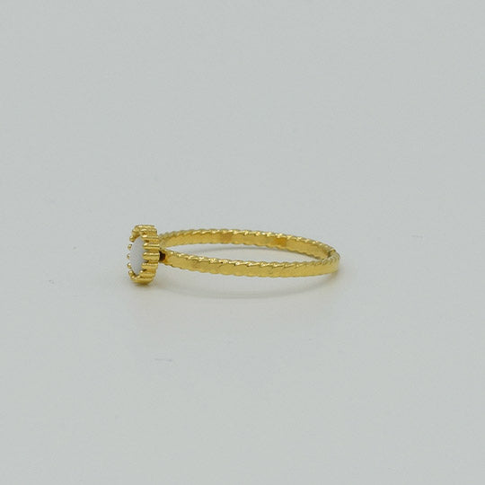 ACIER INOXYDABLE - Bague Petite Fleur Perle Blanche