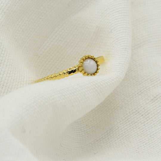 ACIER INOXYDABLE - Bague Petite Fleur Perle Blanche